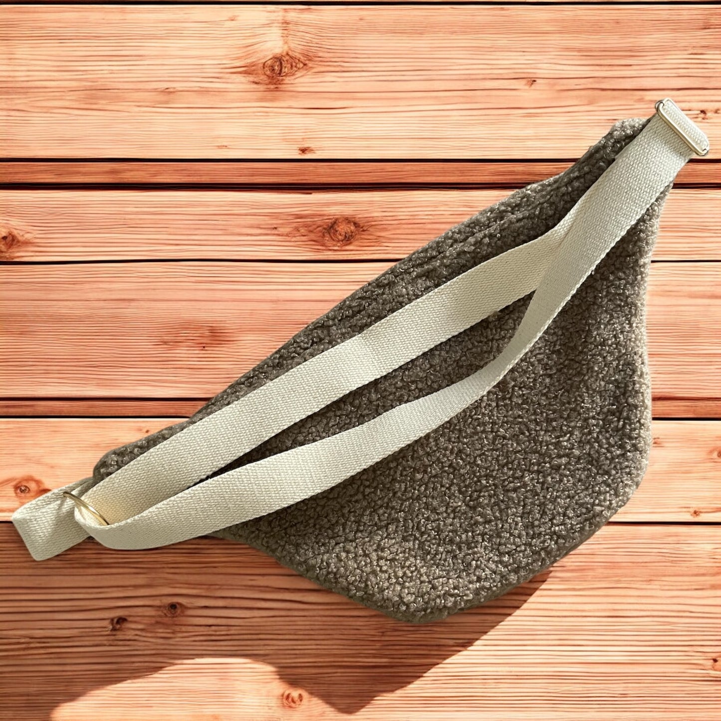 Sac Banane moumoute poche extérieure