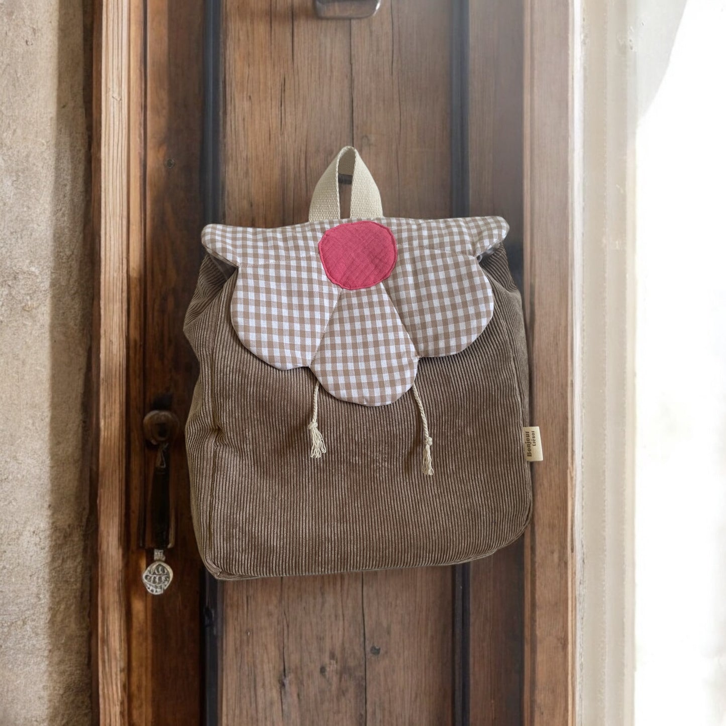 Sac à dos enfant rabat fleur personnalisable